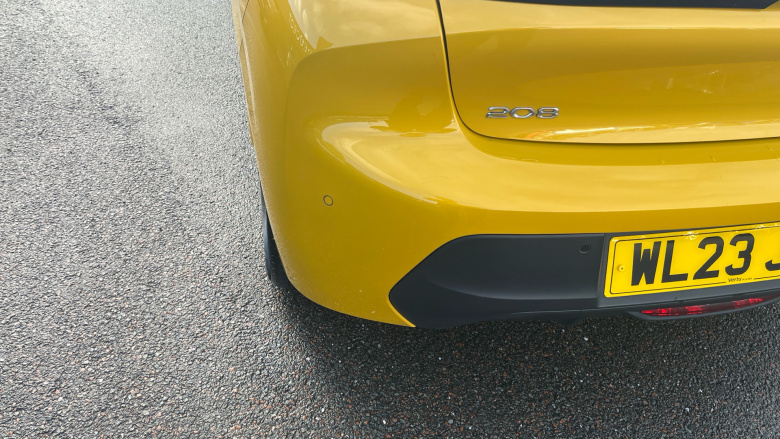 Peugeot 208 1.2 PureTech 100 Active Premium + 5dr Petrol Hatchback